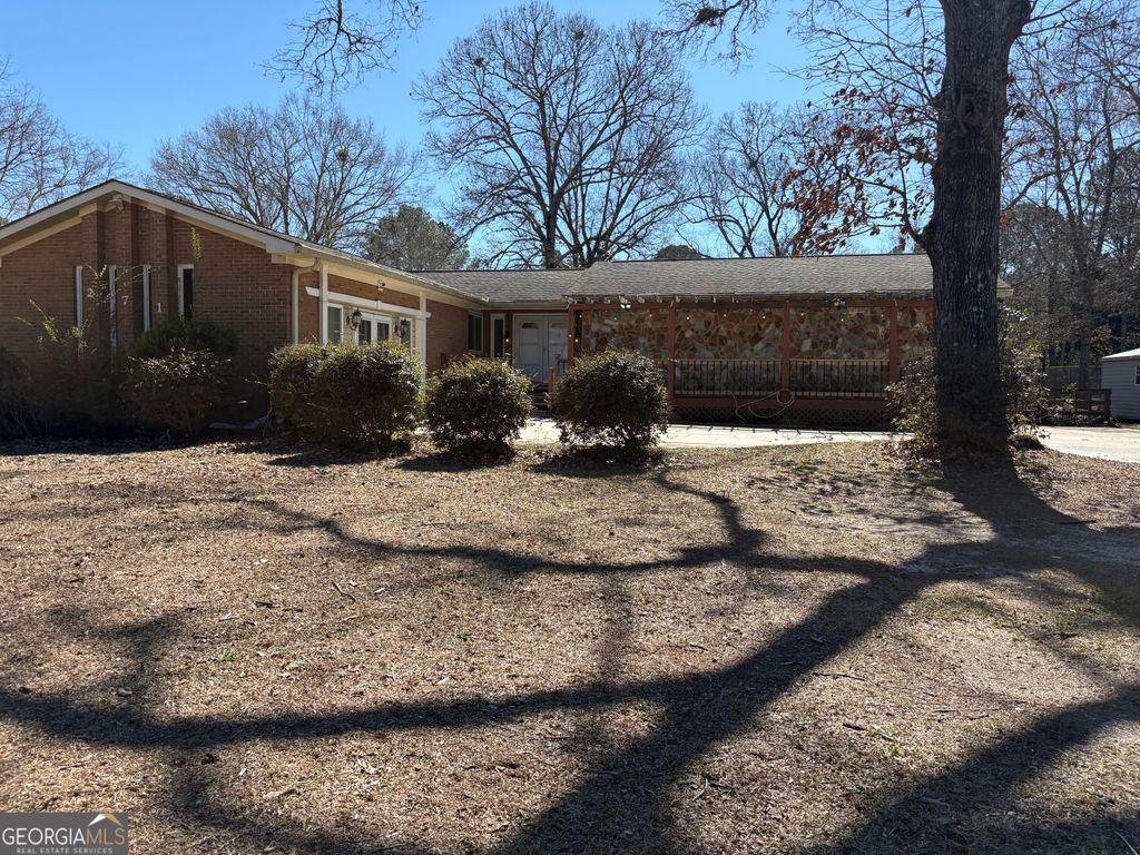 271 Lakeshore Drive, Warner Robins, GA 31088