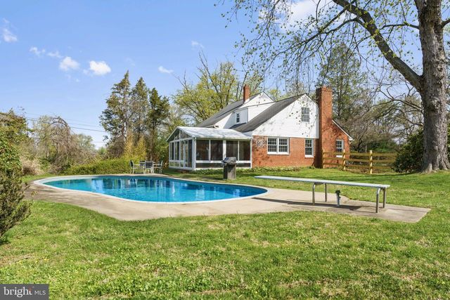 931 JONES RD, Gulph Mills, PA 19428