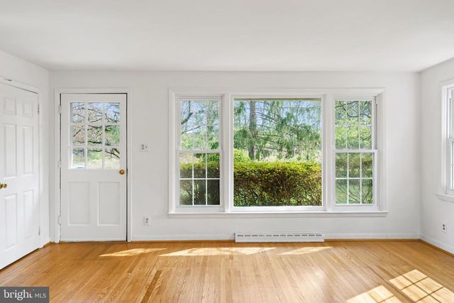 931 JONES RD, Gulph Mills, PA 19428