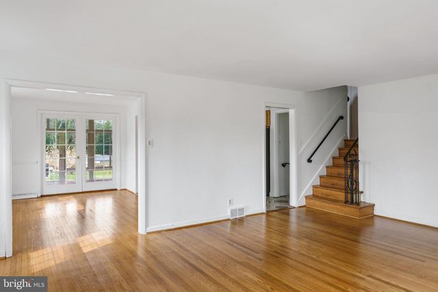 931 JONES RD, Gulph Mills, PA 19428