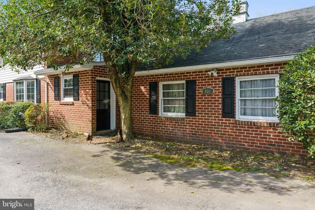 931 JONES RD, Gulph Mills, PA 19428