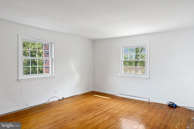 931 JONES RD, Gulph Mills, PA 19428