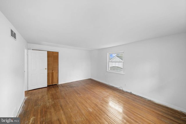 931 JONES RD, Gulph Mills, PA 19428