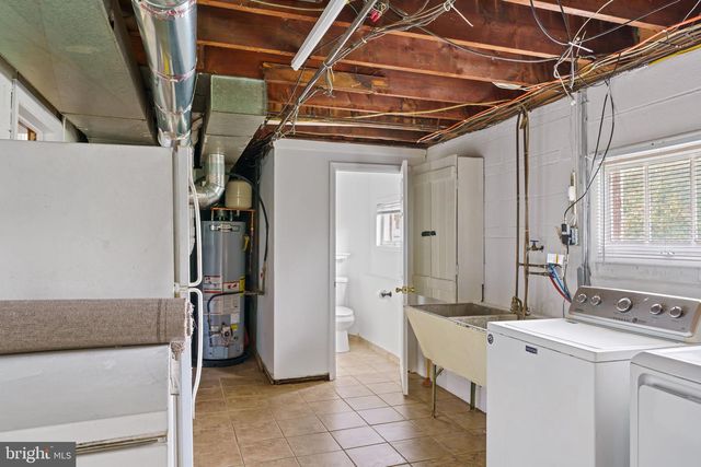 931 JONES RD, Gulph Mills, PA 19428