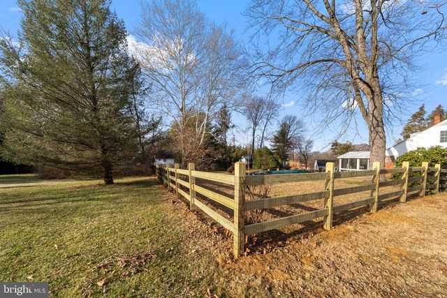 931 JONES RD, Gulph Mills, PA 19428