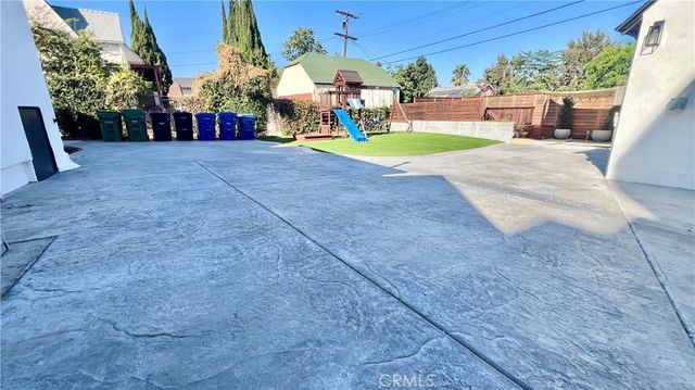5108 Crenshaw Boulevard, Los Angeles, CA 90043