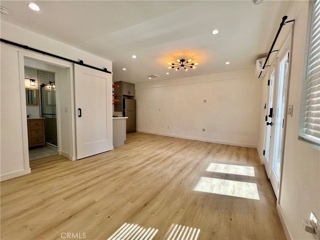 5108 Crenshaw Boulevard, Los Angeles, CA 90043