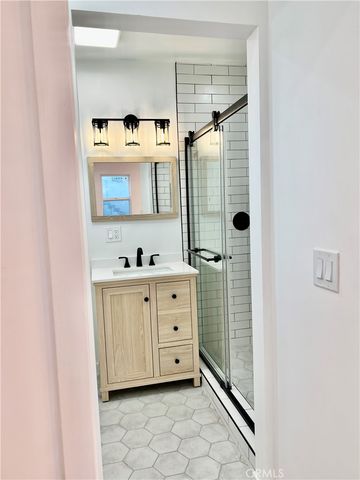 5108 Crenshaw Boulevard, Los Angeles, CA 90043