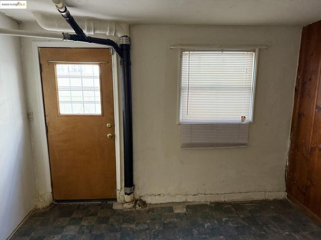 815 Central Ave, Pittsburg, CA 94565