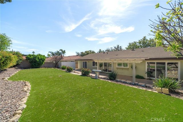 1063 W 19th, Upland, CA 91784
