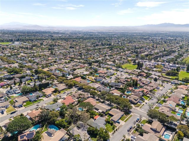 1063 W 19th, Upland, CA 91784