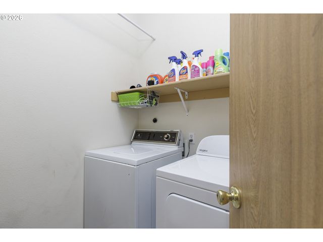 10348 N BARR Ave, Portland, OR 97203