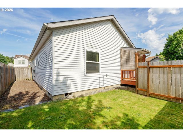 10348 N BARR Ave, Portland, OR 97203