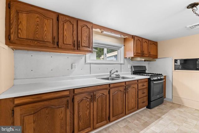 2376 CHURCH RD, Hummelstown, PA 17036