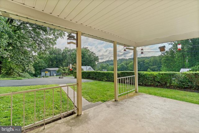 2376 CHURCH RD, Hummelstown, PA 17036
