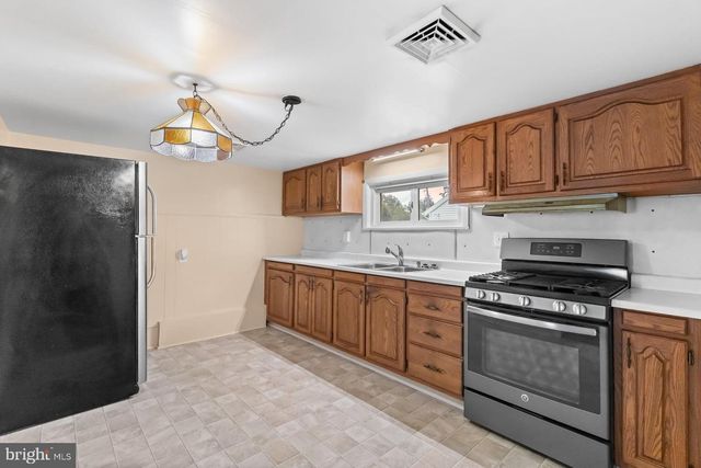2376 CHURCH RD, Hummelstown, PA 17036
