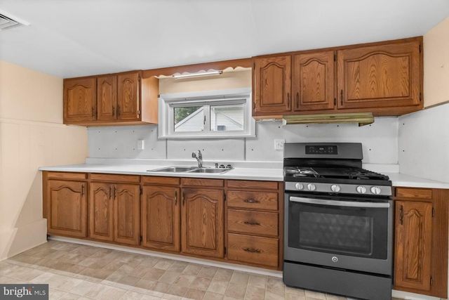 2376 CHURCH RD, Hummelstown, PA 17036