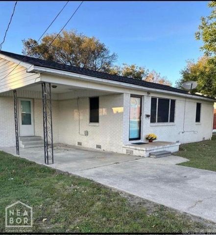 308 SW 6th Street, Walnut Ridge, AR 72476