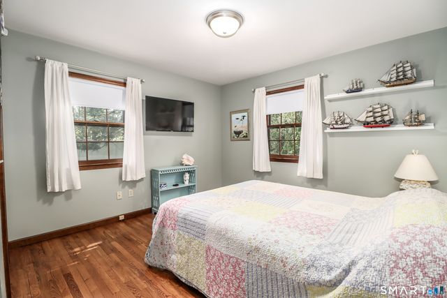 6 Brookdale Lane, Brookfield, CT 06804