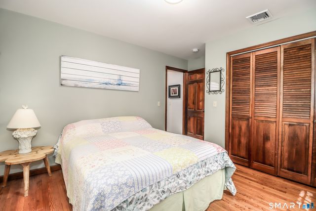 6 Brookdale Lane, Brookfield, CT 06804