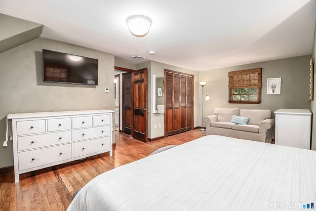 6 Brookdale Lane, Brookfield, CT 06804