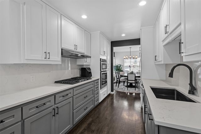 8723 Glencrest Lane, Dallas, TX 75209