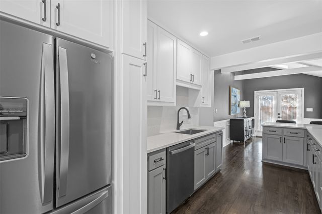 8723 Glencrest Lane, Dallas, TX 75209