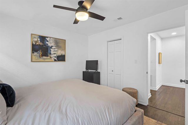 8723 Glencrest Lane, Dallas, TX 75209