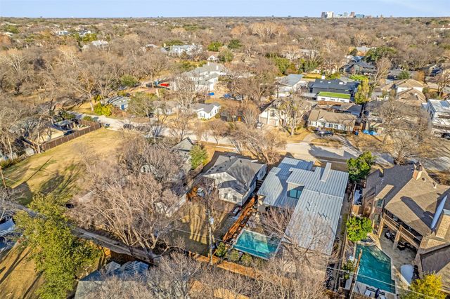 8723 Glencrest Lane, Dallas, TX 75209