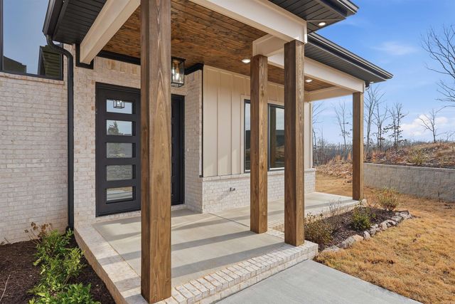 982 Fern Ridge Rd, Sherwood, AR 72120
