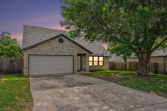 7911 Oval Mdws, San Antonio, TX 78244