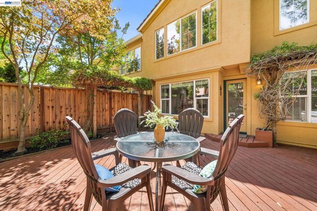 7633 Stellaria Ln, San Ramon, CA 94582
