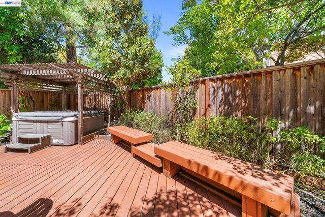 7633 Stellaria Ln, San Ramon, CA 94582