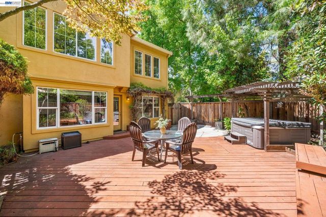 7633 Stellaria Ln, San Ramon, CA 94582
