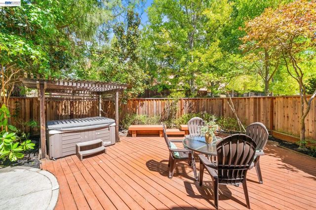 7633 Stellaria Ln, San Ramon, CA 94582
