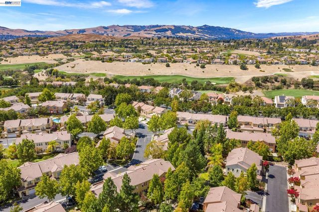 7633 Stellaria Ln, San Ramon, CA 94582