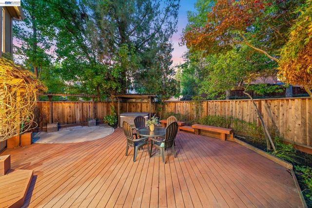 7633 Stellaria Ln, San Ramon, CA 94582
