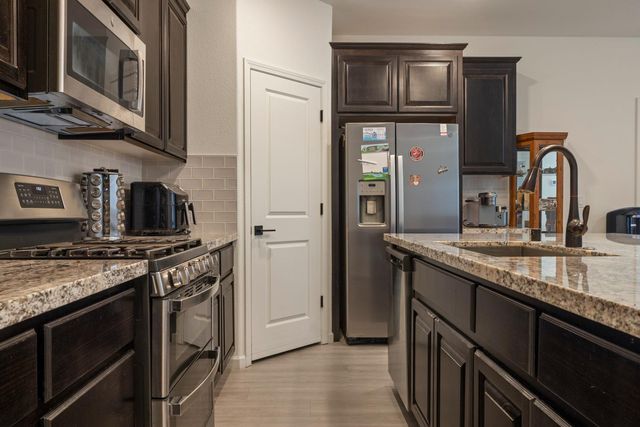 1854 Botticelli Way, Lodi, CA 95242