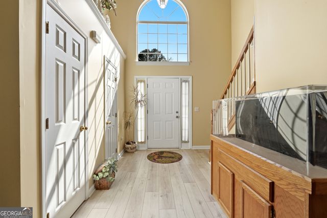 6095 Glacier Run, Norcross, GA 30093