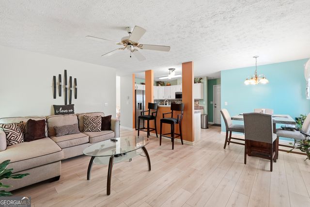 6095 Glacier Run, Norcross, GA 30093