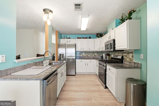 6095 Glacier Run, Norcross, GA 30093