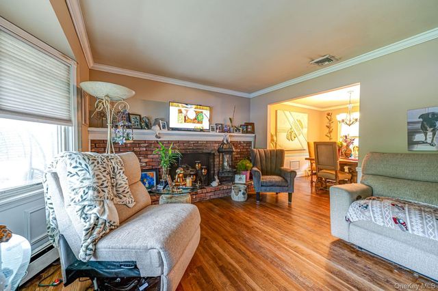 313 Waterside Road, Northport, NY 11768