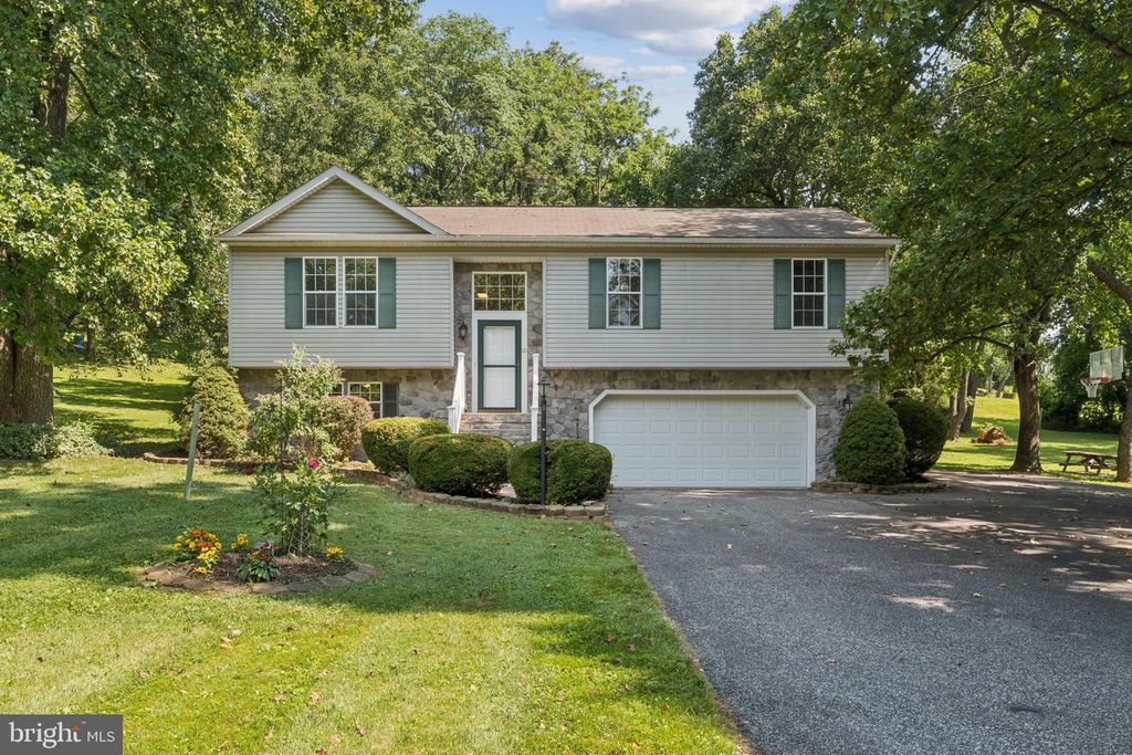 10 CAROL TRL, Fairfield, PA 17320