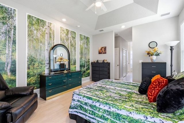 63 52nd Square, Vero Beach, FL 32968