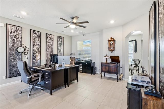 63 52nd Square, Vero Beach, FL 32968