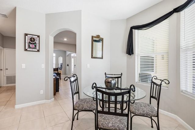 63 52nd Square, Vero Beach, FL 32968