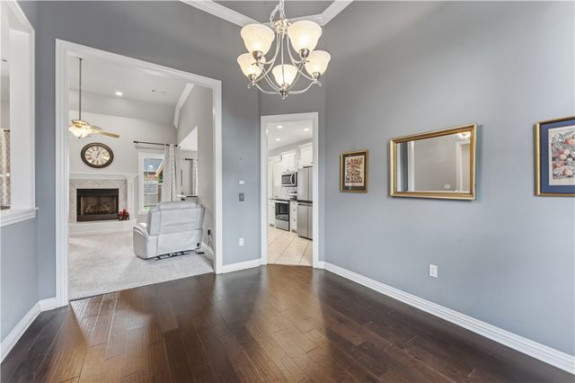 3833 W Edgewater Drive, Fayetteville, AR 72704