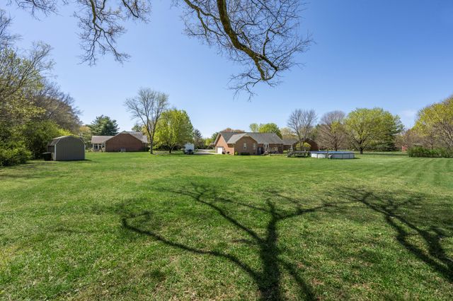 107 Kenwood Ct, Manchester, TN 37355