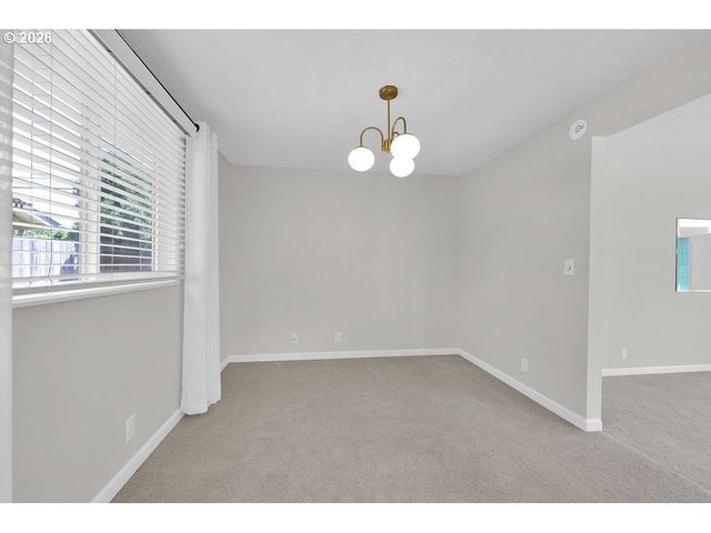 3270 GAME FARM Rd, Springfield, OR 97477