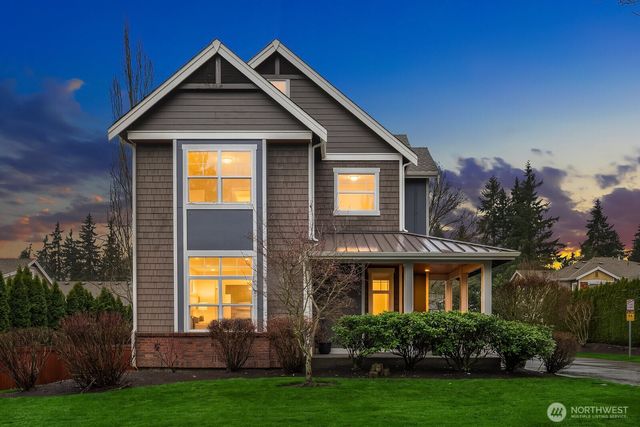 12211 168th Court NE, Redmond, WA 98052